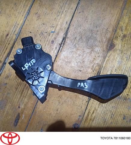 Педаль газу (акселератора) 7811060180 TOYOTA