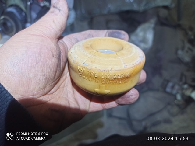 Опора амортизатора 7P5412327A VAG