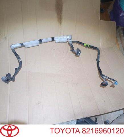 8216960120 Toyota