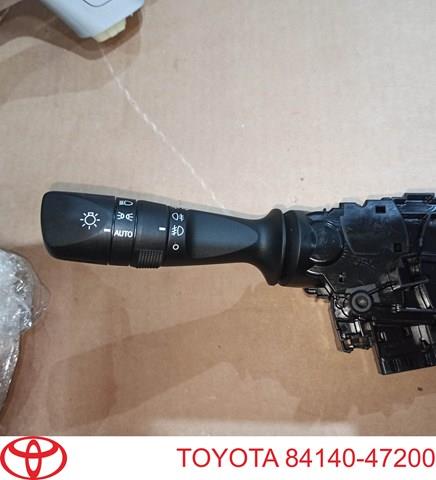 Перемикач підрульовий, лівий 8414047200 TOYOTA