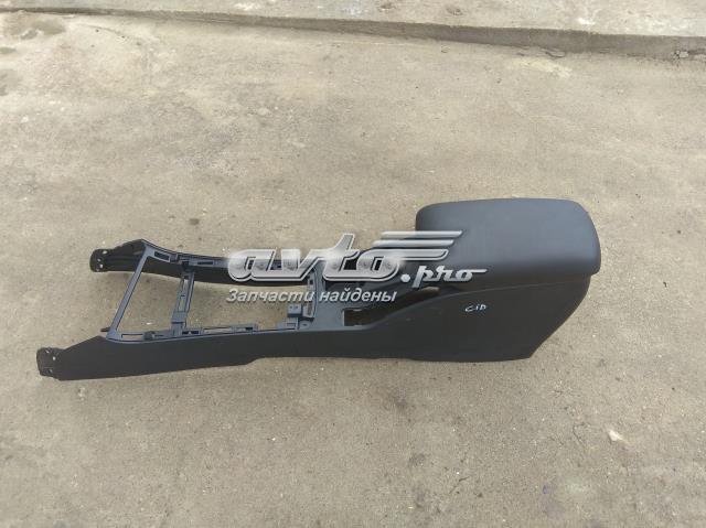 Консоль панелі приладів 846101H1200W HYUNDAI