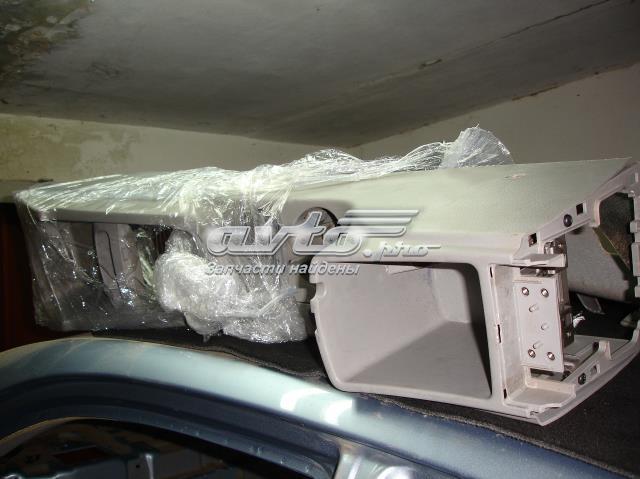 Консоль центральна панелі управління 846112F10087 HYUNDAI