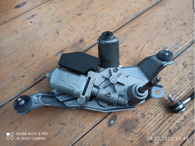 Склоочисник дверей задка 8513060190 TOYOTA