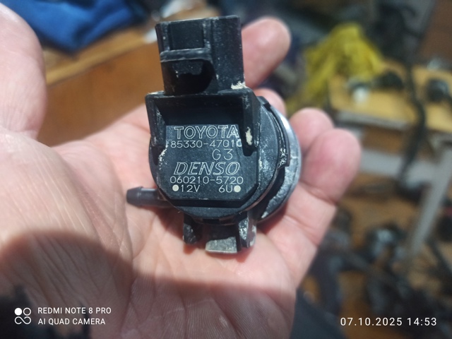 Мотор омивача 8533047010 TOYOTA