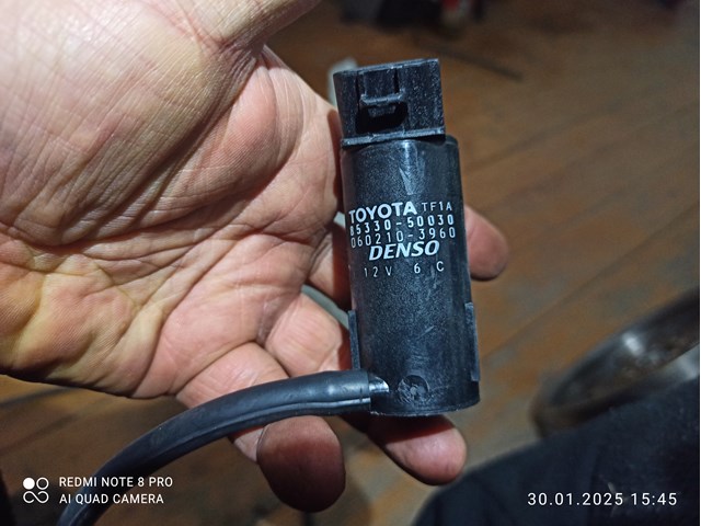 Помпа омивача 8533050030 TOYOTA