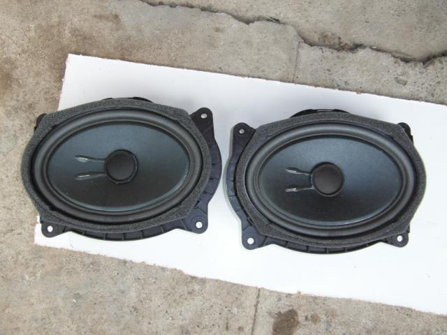 Динамік передньої двері 861600WG10 TOYOTA