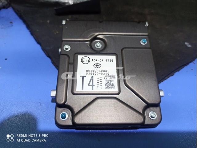 Камера системи забезпечення видимості 8646C42031 TOYOTA