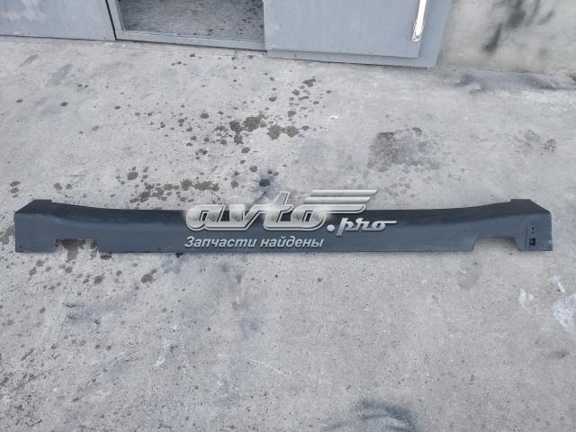Накладка зовнішня (молдинг) порога, лівий 87751F1100 HYUNDAI