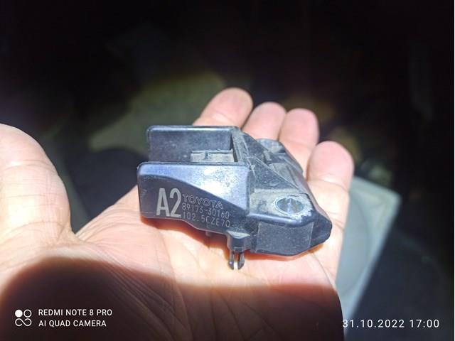 Датчик подушки безпеки 8917330160 TOYOTA