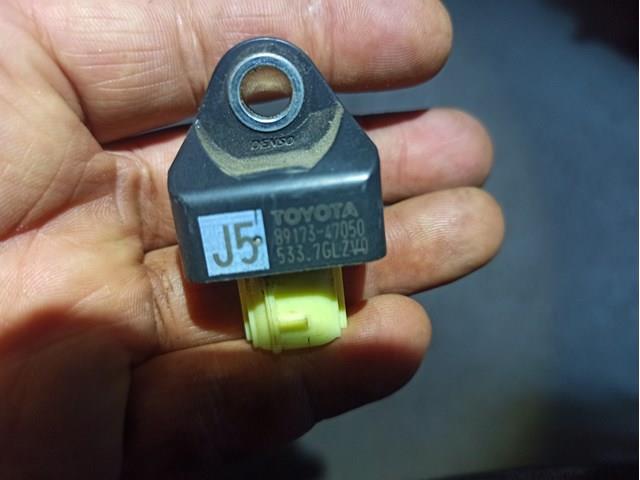 Датчик Айрбег передній 8917347050 TOYOTA
