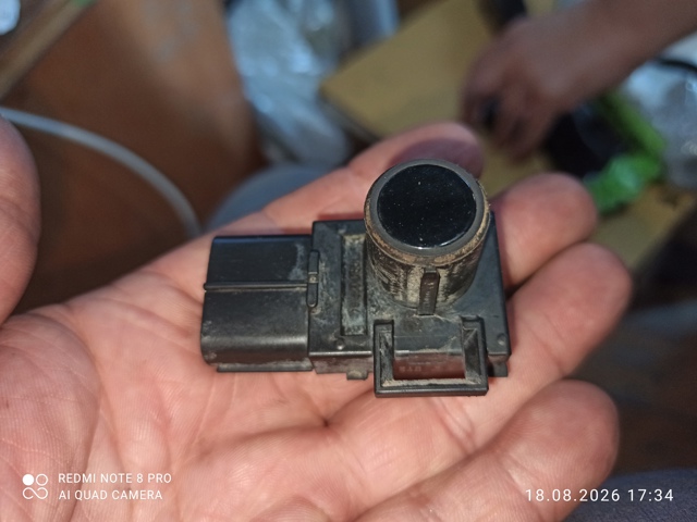 Датчик сигналізації паркування (парктронік), задній бічній 8934133190 TOYOTA