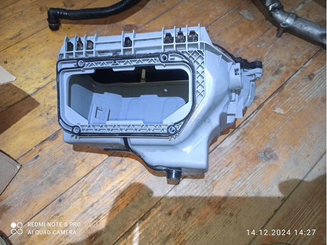 Корпус блоку запобіжників 8K1907355F PORSCHE