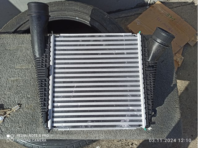 Радіатор интеркуллера 971145804J PORSCHE