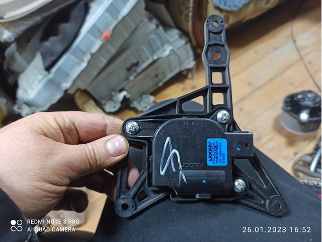 Привід системи автоматичного управління обігрівачем 971543K000 HYUNDAI