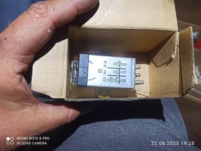 Реле високого струму A0005406745 MERCEDES