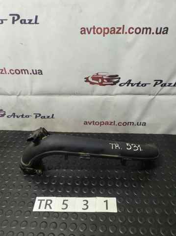 Патрубок повітряний, вхід в турбіну (наддув) 04E145673C VAG