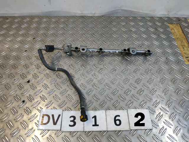 Рампа форсунок системи упорскування палива 04L089B VAG