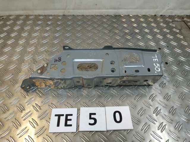Супорт радіатора верхній/монтажна панель кріплення фар 101201123202 Geely