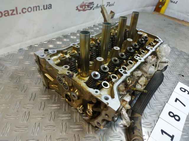 Головка блоку циліндрів Тойота Рав 4 IV