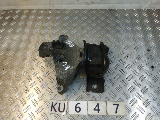 Ku0647 112102294r подушка двигуна з кронштейном renault (rvi) kangoo 2 08-12 112102294R