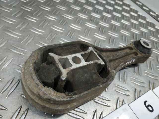 Подушка (опора) двигуна, задня 112380004R RENAULT