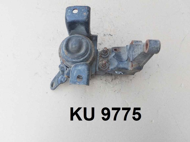 Права подушка двигуна 1230522170 TOYOTA
