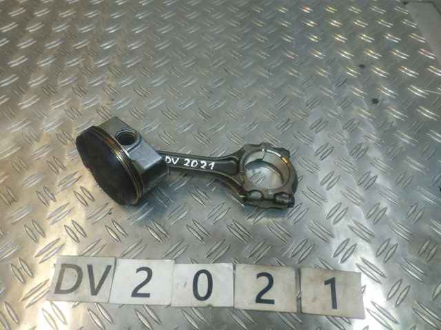 Шатун поршня ДВЗ 1320139226A0 TOYOTA