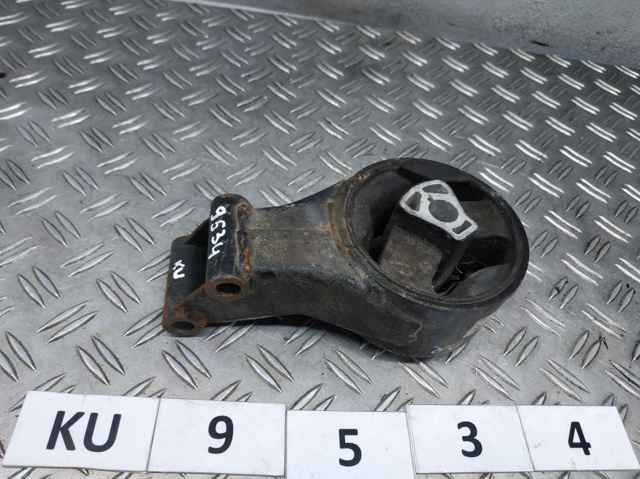 Опора двигуна задня 13248630 GM