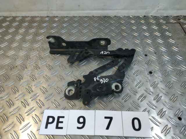 Завіса капота ліва 13989610 BMW