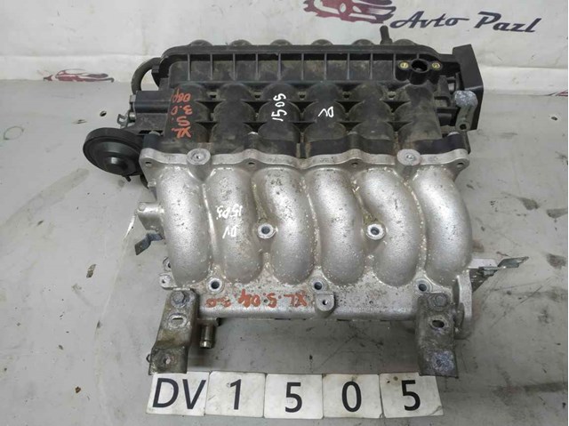 Колектор впускний верхній 1542A098 MITSUBISHI