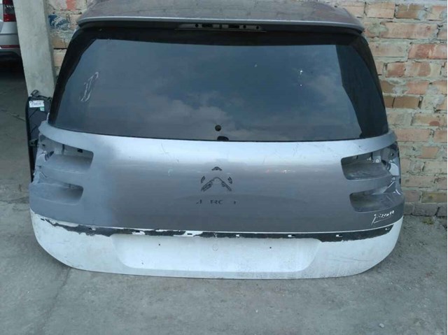 Задні двері багажника 1609347780 PEUGEOT