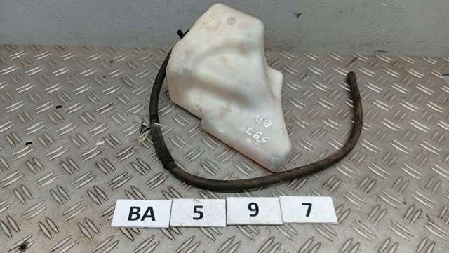 Бачок для води 16470AD010 TOYOTA