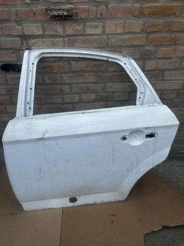 Двері задні, ліві 1694252 FORD