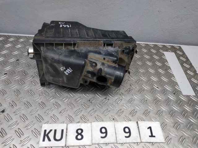 Корпус повітряного фільтра, верхня частина 177050R010 TOYOTA