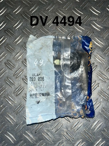 Зовнішній наконечник рульової тяги 1J0422812 VAG