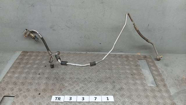 Шланг кондиціонера, від радіатора до випарника 1T0820741M VAG