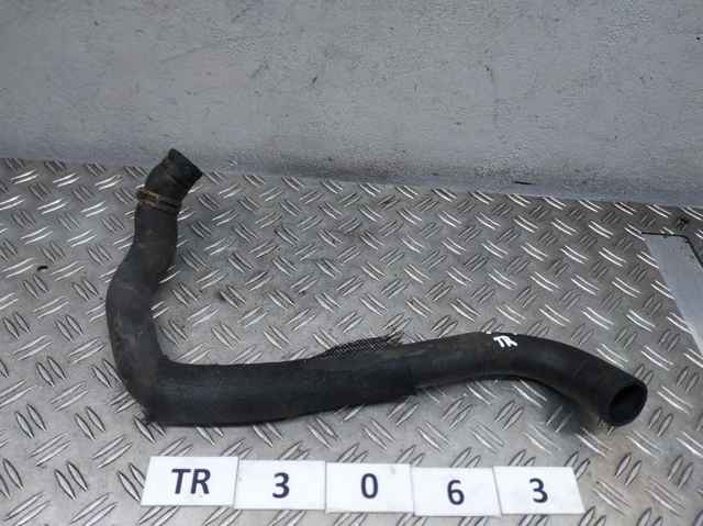 Шланг/патрубок радіатора охолодження, верхній 215013877R RENAULT