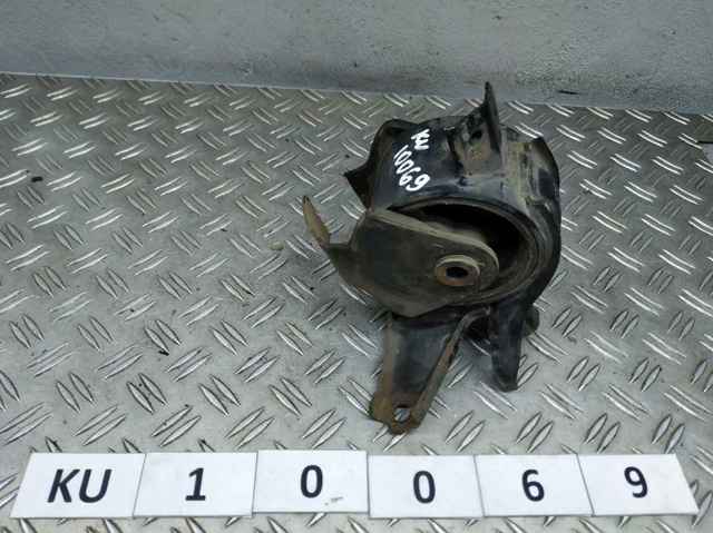 Ліва подушка двигуна 218303K000 HYUNDAI