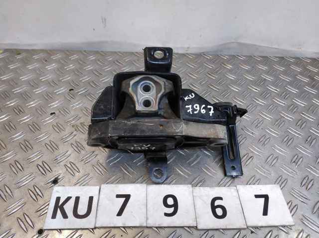 Ліва подушка двигуна 21830C1170 HYUNDAI