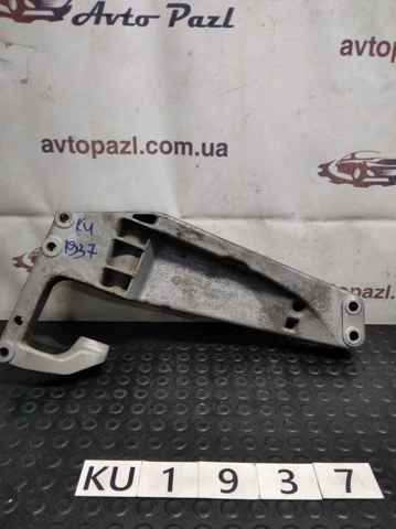 Кріплення трансмісії 22316786567 BMW