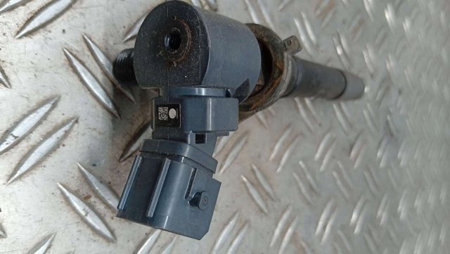 Форсунка паливна 236700E070 TOYOTA