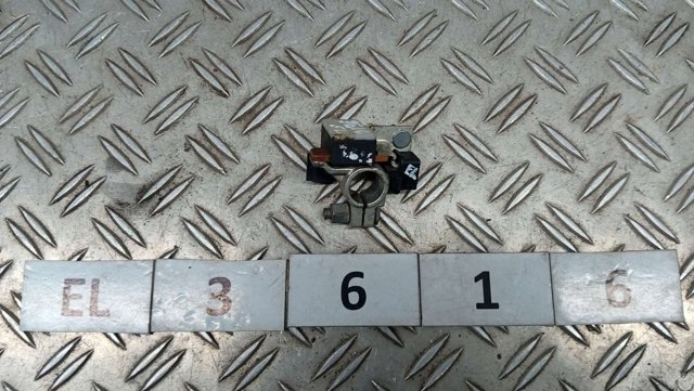 Реле контролю заряду АКБ 250825784R RENAULT