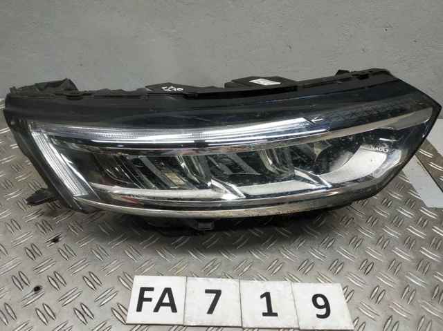 Фара основна права 260104431R RENAULT