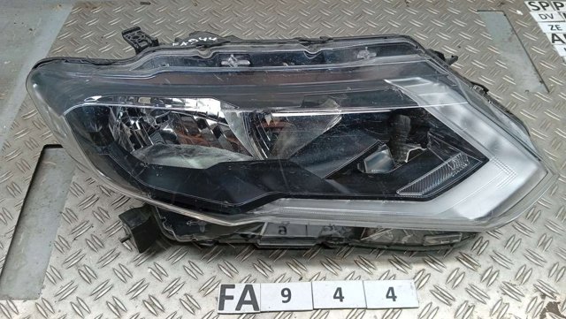 Права блок фара 260106FP1A NISSAN