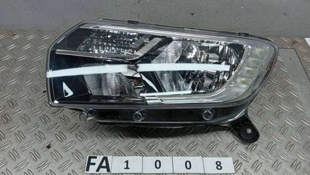 Фари Дачія Логан II
