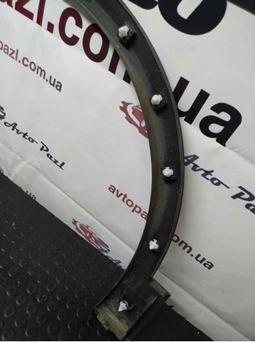 Розширювач передньої арки колеса, правий 2GA854732C VAG