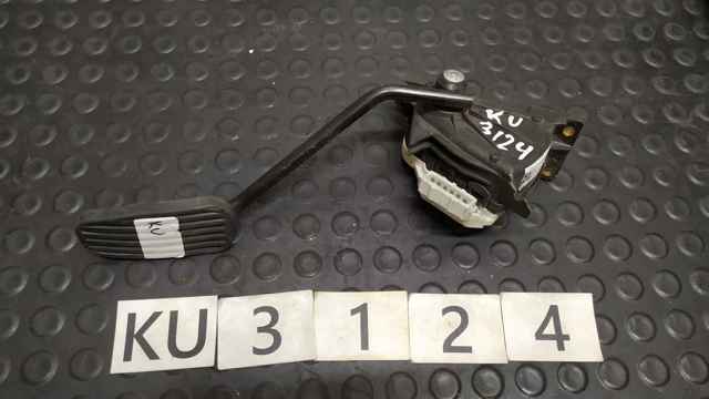 Підаль газу 30666658 VOLVO