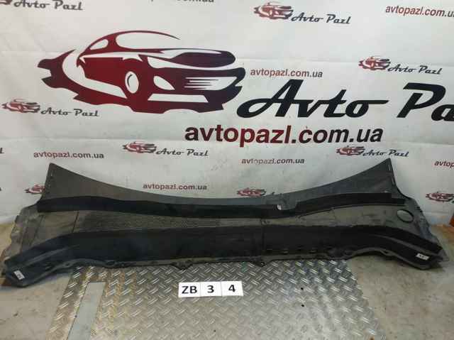 Водостік лобового скла, жабо 31385835 VOLVO