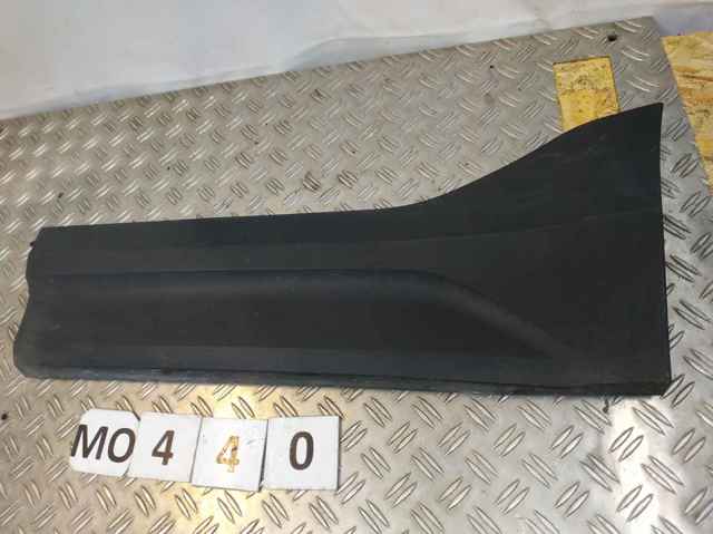 Молдинг задніх лівих дверей, нижній 31448318 VOLVO