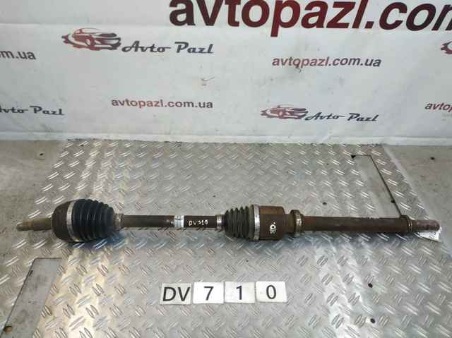 Привід правий 391009728R RENAULT